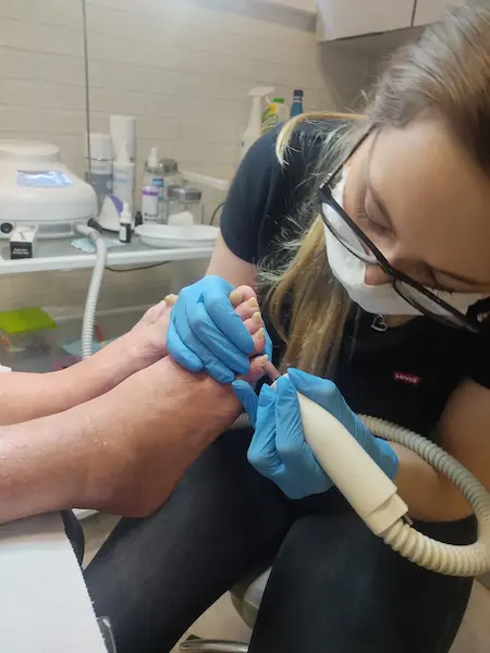 Innowacyjne metody leczenia w nowoczesnej podologii